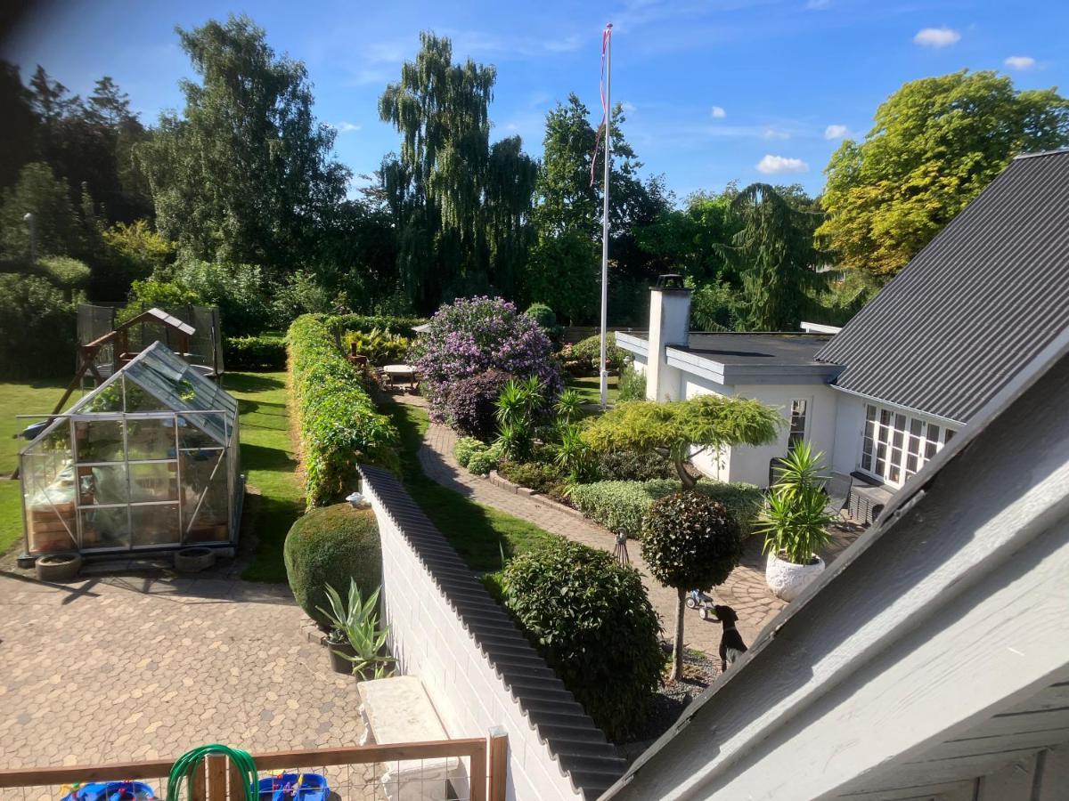Tag Lejlighed I Hyggelig Landsby Pa Stevns Store Heddinge Exterior foto